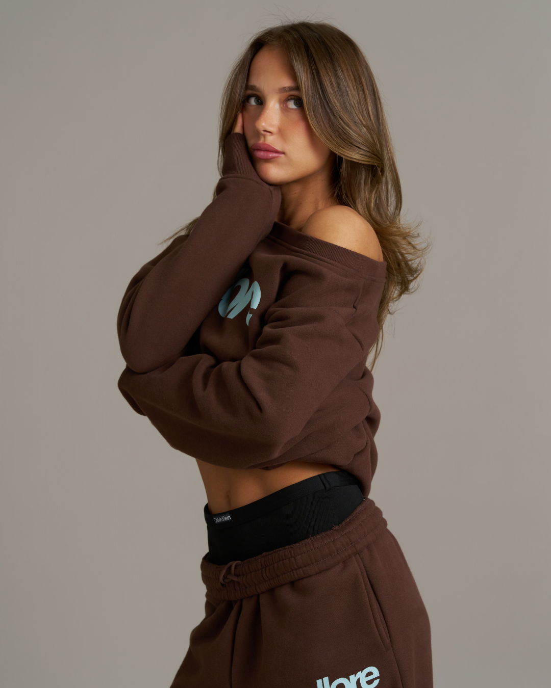 Boxy Adjustable Off-Shoulder Crewneck - Chocolate